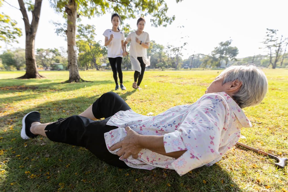 Elderly falls from standing